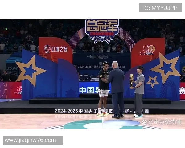 巴里-布朗率领球队夺得CBA冠军